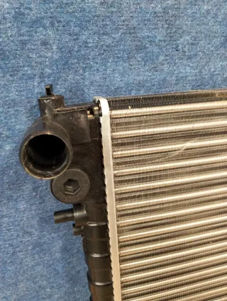 NRF Radiador Motor 58067 Peugeot Citroën