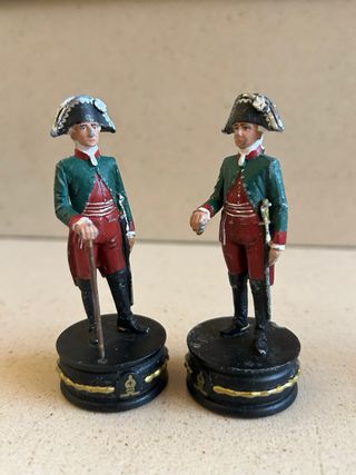 Lotto di 11 vecchi soldatini di piombo