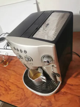 Cafetera Delonghi Magnifica Rapid Cappuccino