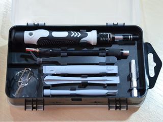 Caja de herramientas y cabezales de destornillador