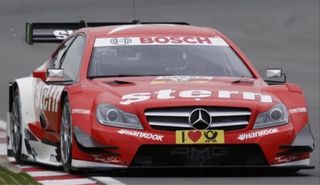Scalextric Cupra León TCR y Mercedes AMG DTM