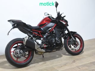 KAWASAKI Z 900 (FULL)