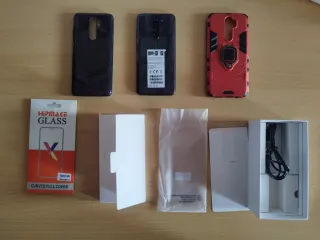 Xiaomi Redmi Note 8 Pro + 2 Carcasas