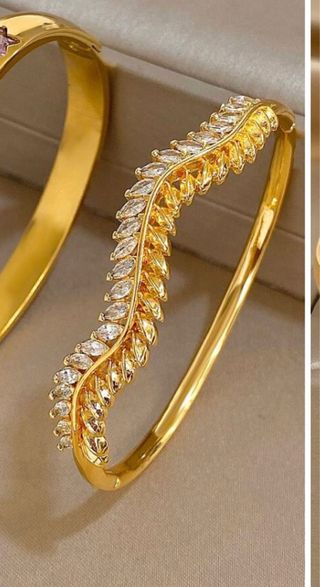 Bracciale placcato oro con zirconi