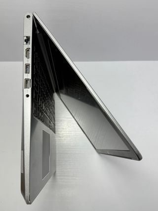 Dell Vostro 5568 i5 / 8Gb / 256Gb