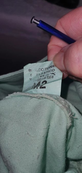 Pantalón corto encaje verde talla M Made in Italy