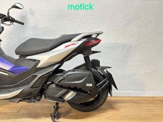 APRILIA SR GT 125