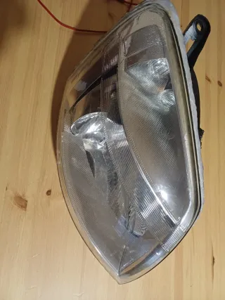 Faro delantero Peugeot Partner o berlingo Fase 2