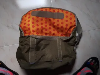 Bolso Puma Verde para Tablet