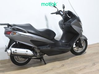 SUZUKI BURGMAN 200