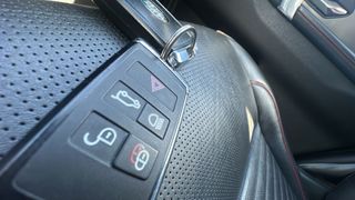 Land Rover Discovery Sport 2.0 Si4 MHEV Black AWD Auto 213 kW (290 CV)