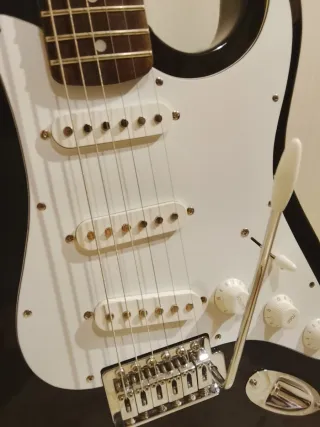 Chitarra Elettrica Epiphone ST 100 3/4 Nera