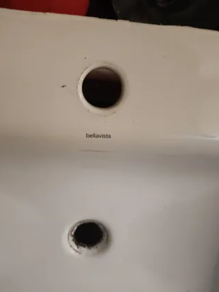 Lavabo de cerámica blanco