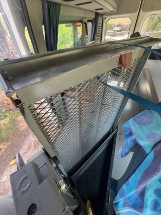 Rampa elevadora PMR para furgoneta