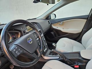 Volvo V40 2015 diesel