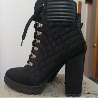 Botines negros tacón