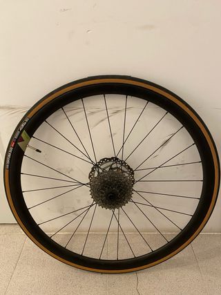 Megamo Jakar 30  Gravel +ruedas carretera