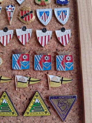 Pins pines Pins de Equipos de Fútbol Españoles