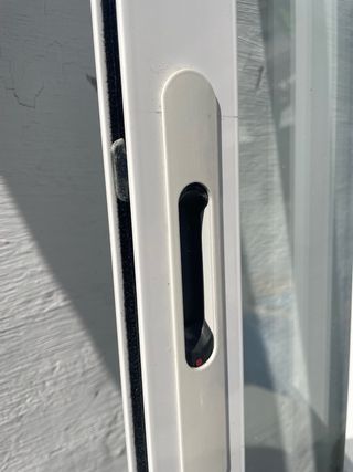 Ventana aluminio 77x97