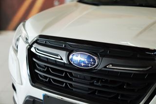 Subaru Forester 2.0i Hybrid CVT Executive Plus