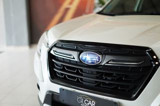 Subaru Forester 2.0i Hybrid CVT Executive Plus