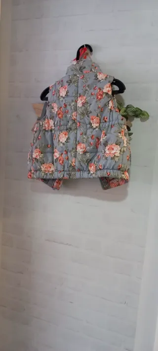 Chaleco floral niña 2-3 años