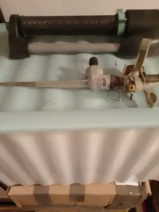 Herramienta de jardinería eléctrica verde