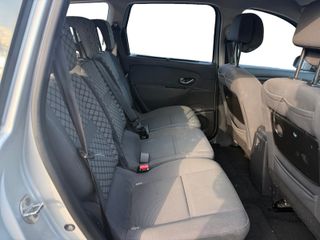 Renault Scenic 1.5 DCI 110