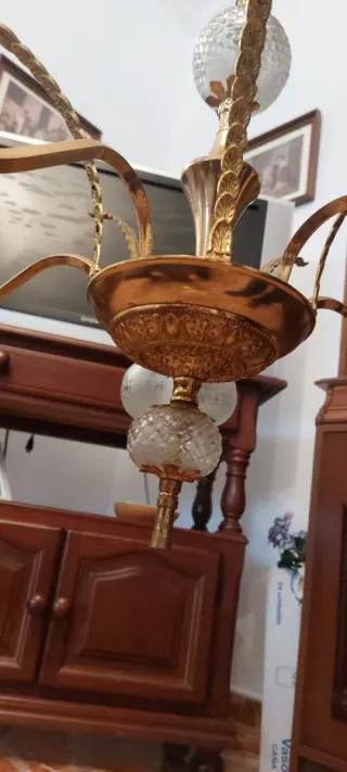 Lámpara de techo antigua metal dorado y cristal