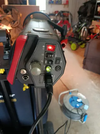 Flash Strobo-Pro HE-600A