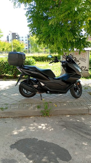 Honda PCX 125cc 2024 en Alquiler