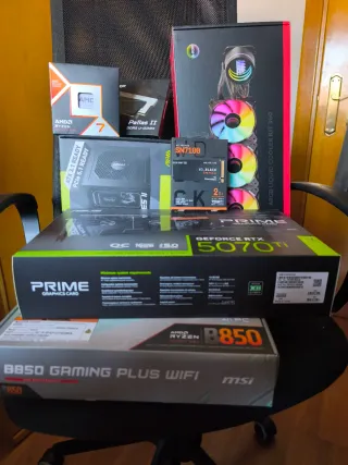 PC Gaming Ryzen 9800x3D / RTX 5070 Ti OC 16gb