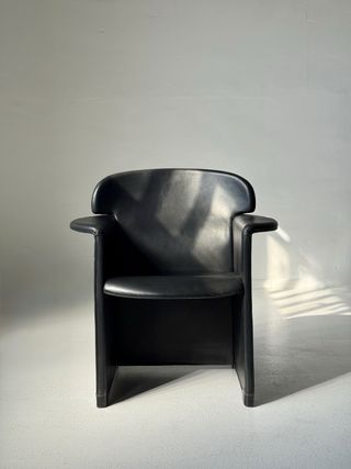 Sillon Ronda Afra & Tobia Sacarpa 1980 vintage