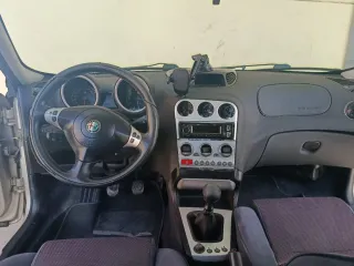 Alfa Romeo 156 2004