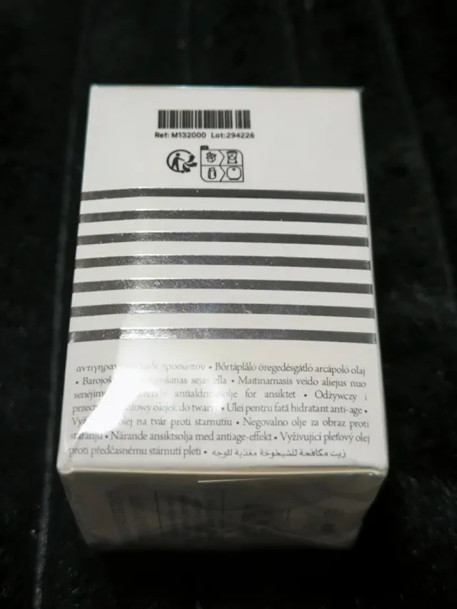 Aceite Rosa Negra Sisley