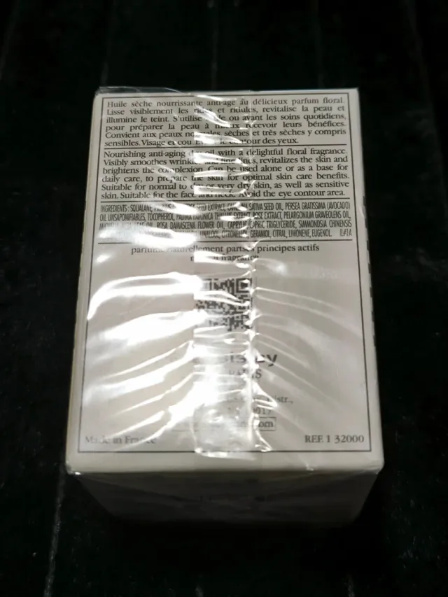 Aceite Rosa Negra Sisley