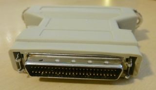 Adaptador SCSI centronics a mini 50 pin macho