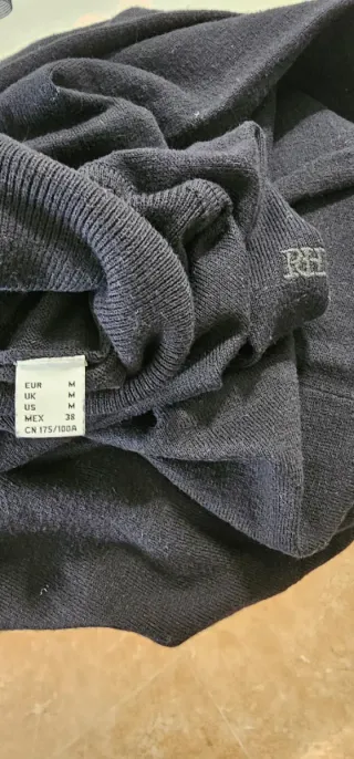 Jersey Pedro del Hierro Negro Cuello Alto