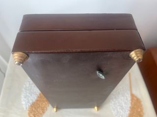 Caja de puros y cigarros con música