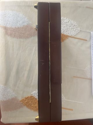 Caja de puros y cigarros con música