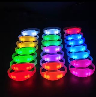 95 Pulseras LED y Control Remoto