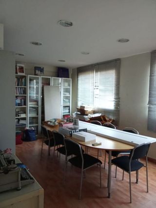 Oficina en alquiler en La Clota en Barcelona