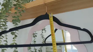 Pack 20 Perchas Terciopelo Negro Gancho Oro Rosa