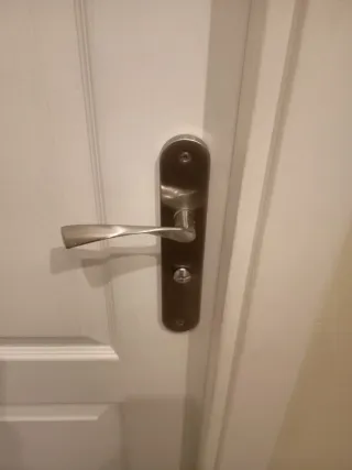 Puertas blancas con cristal