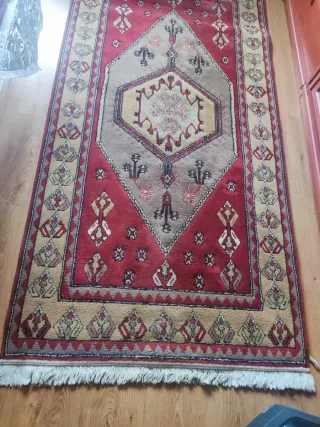 Alfombra persa lana virgen oro y rojo