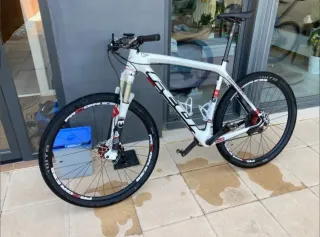 Bicicleta MTB 29 Carbono Talla XL