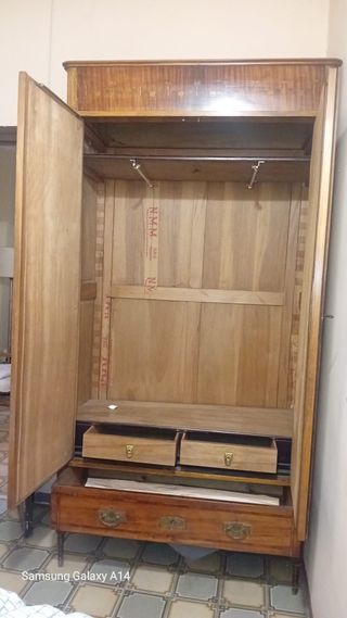 Armario antiguo madera marquetería espejo