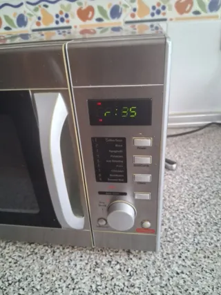 Horno Microondas Plateado