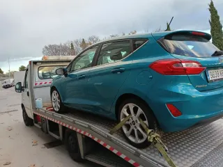 SERVICIO DE GRÚA 24 HORAS