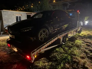 SERVICIO DE GRÚA 24 HORAS